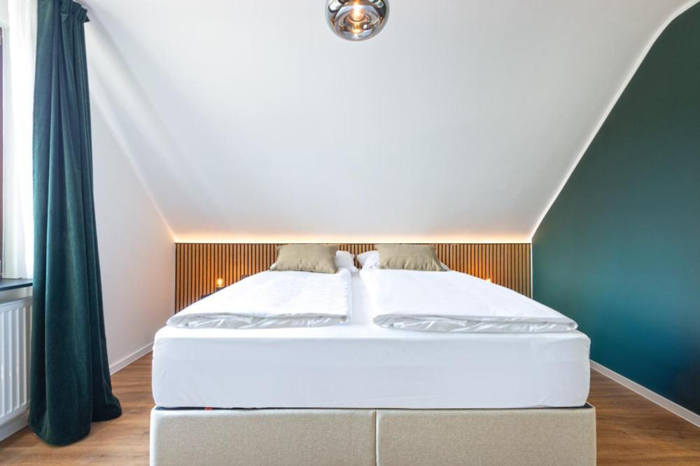 Hotel Zweite Heimat Nuerburg Kelberg Εξωτερικό φωτογραφία